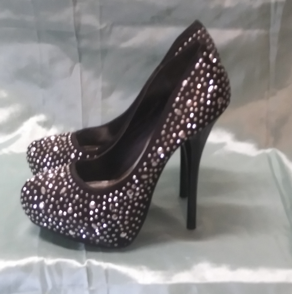 Size 7 dress shoe